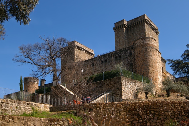 Castillo de Jarandilla Red de Rutas del Emperador Carlos V